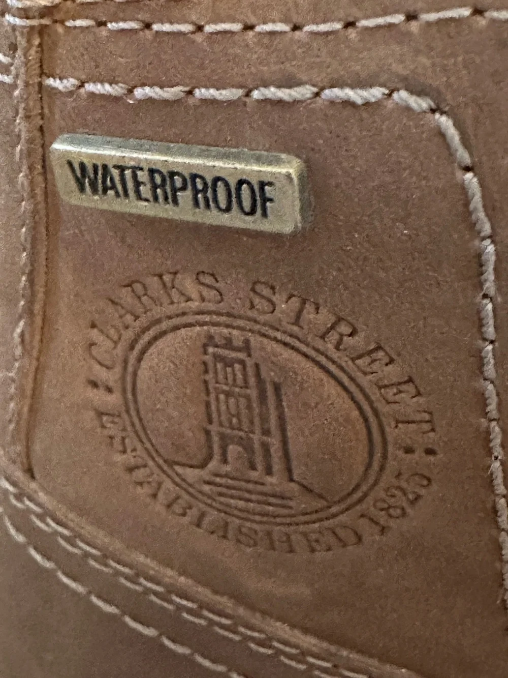 Clarks Men's Brown Chukka Chelsea Boots